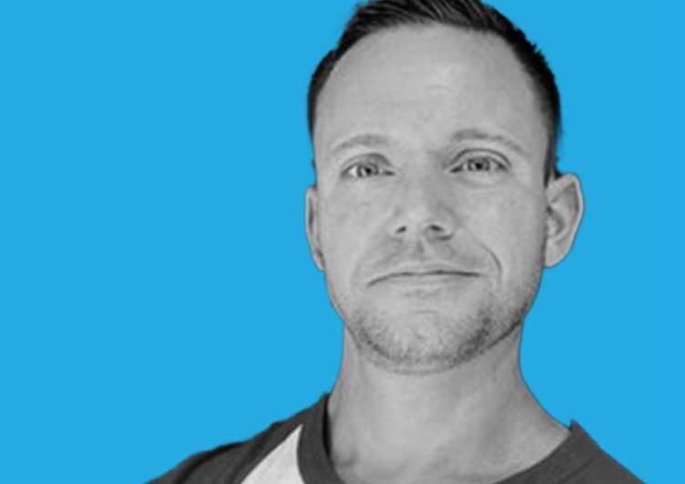 LeadershipHeadshot_Aaron